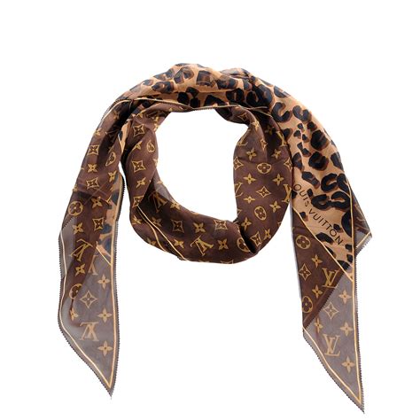 louis vuitton leo scarf|louis vuitton leopard scarf price.